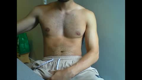 Snapshot of reltaw chatting on 02-22-25, 01:46 Angel online show from 02-22-25, 01:46