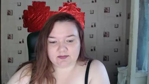 renataoia online show from 09-16-25, 03:35