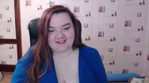 renataoia online show from 10-22-25, 03:34