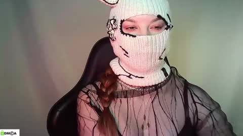 Renesme White Im here from Monday to Friday online show from 05-18-26, 02:07