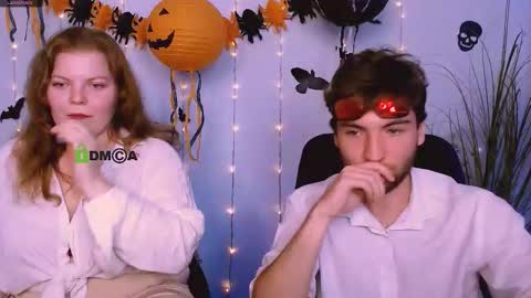 Sweet Renesmee online show from 10-29-25, 09:55