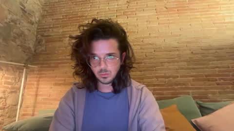 Renzo online show from 07-12-26, 10:12