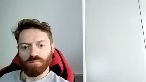 Snapshot of rerauld4 chatting on 01-05-25, 08:54 Raul online show from 01-05-25, 08:54