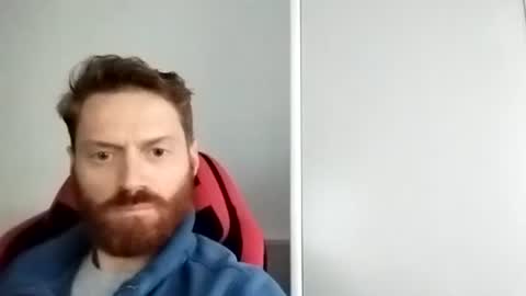 Snapshot of rerauld4 chatting on 01-05-25, 01:04 Raul online show from 01-05-25, 01:04