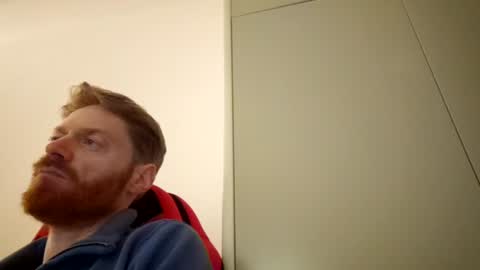 Snapshot of rerauld4 chatting on 03-04-25, 07:32 Raul online show from 03-04-25, 07:32