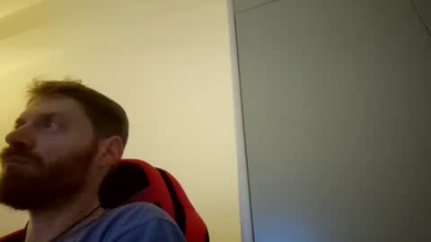 Snapshot of rerauld4 chatting on 03-06-25, 07:10 Raul online show from 03-06-25, 07:10