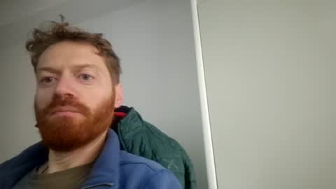 Snapshot of rerauld4 chatting on 03-12-25, 11:20 Raul online show from 03-12-25, 11:20