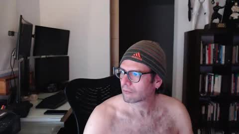 Snapshot of resinasa4 chatting on 03-12-26, 04:51 resinasa4 online show from 03-12-26, 04:51