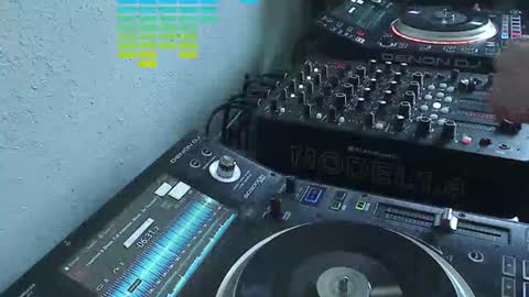 Snapshot of reticuli chatting on 06-30-26, 06:53 GearPorn online show from 06-30-26, 06:53