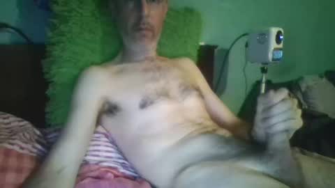 Snapshot of reyes_albert2006 chatting on 04-03-26, 08:29 reyes_albert2006 online show from 04-03-26, 08:29