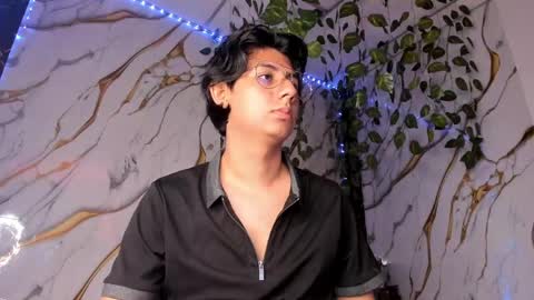 reylatino24 online show from 05-30-26, 05:10