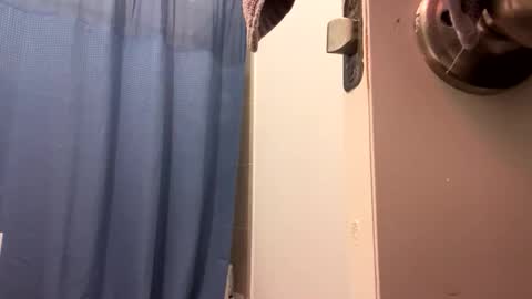 Ryan Gold online show from 04-19-26, 07:40