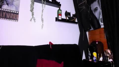 ROBERTA online show from 05-22-26, 02:51
