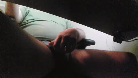 Snapshot of rhv3 chatting on 11-23-25, 03:06 rhv3 online show from 11-23-25, 03:06