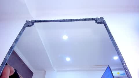 Snapshot of rianamanson chatting on 10-28-25, 04:49 Riana online show from 10-28-25, 04:49