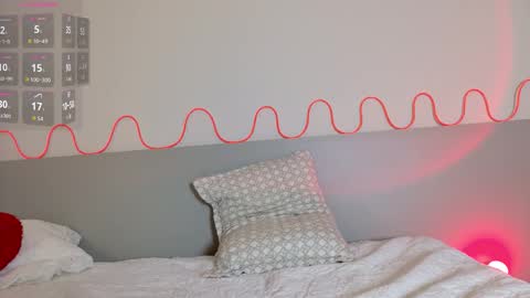 Leo  Sasha online show from 10-22-25, 01:50