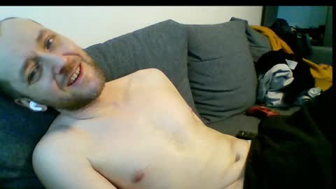 Snapshot of ricciardio chatting on 02-15-26, 07:51 ricciardio online show from 02-15-26, 07:51