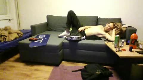 Snapshot of ricciardio chatting on 05-28-26, 08:39 ricciardio online show from 05-28-26, 08:39