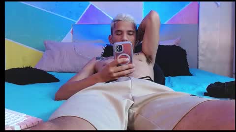 rich and kitty  online show from 03-04-26, 09:54