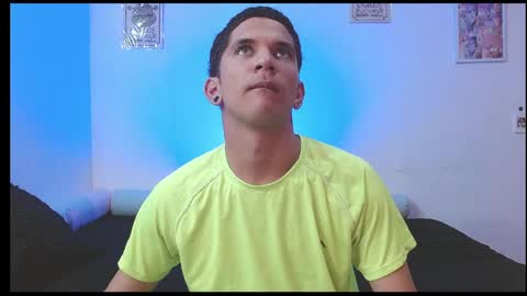 Snapshot of rich_de_la_rosa chatting on 05-25-26, 12:27 rich and kitty online show from 05-25-26, 12:27