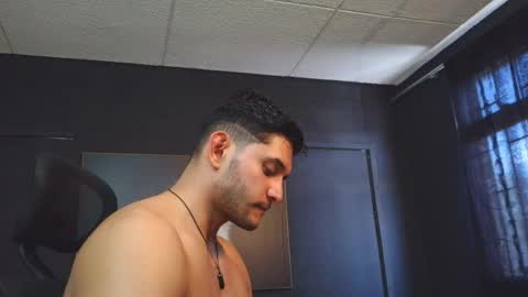 Ricardo online show from 05-14-26, 04:47