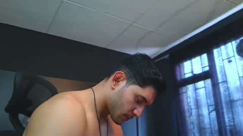Snapshot of richard_milleer chatting on 06-16-26, 03:03 Ricardo online show from 06-16-26, 03:03