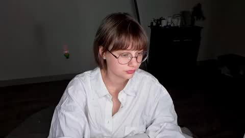 Luna online show from 05-31-26, 06:53