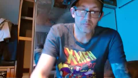 Snapshot of richi3richny chatting on 04-11-26, 02:16 Richie online show from 04-11-26, 02:16