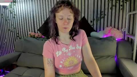 Ricki online show from 06-25-26, 09:25