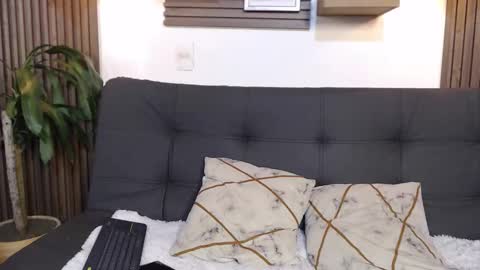 rihanna online show from 01-16-26, 05:00