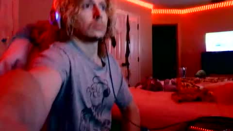 Snapshot of rimmyblondeass chatting on 05-19-26, 07:04 TheRealCatNoir online show from 05-19-26, 07:04