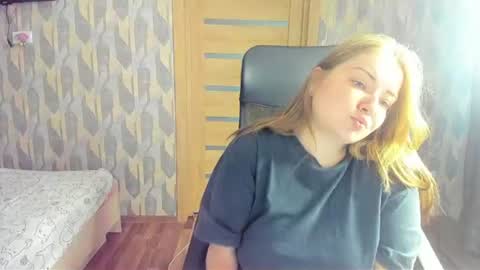 rina16 online show from 07-28-26, 04:50