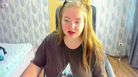 rina16 online show from 07-31-26, 10:25