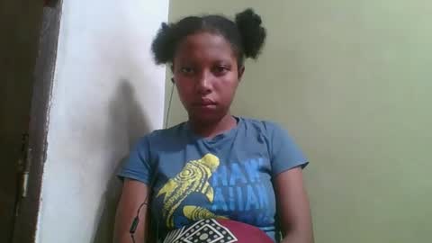 rinah654271 online show from 05-27-26, 09:17