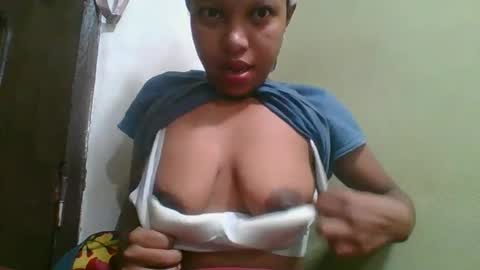 rinah654271 online show from 06-01-26, 02:24