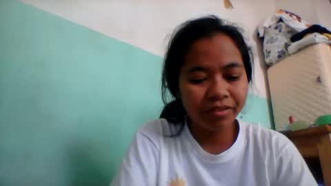 Snapshot of rinah856024 chatting on 05-20-26, 05:24 rinah856024 online show from 05-20-26, 05:24