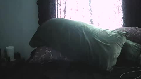 Snapshot of rinn789 chatting on 03-22-26, 09:18 rinn789 online show from 03-22-26, 09:18