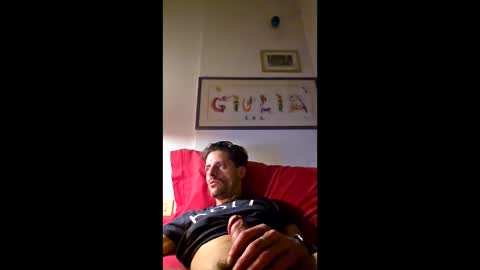 rizzo1980682473 online show from 05-26-26, 11:12