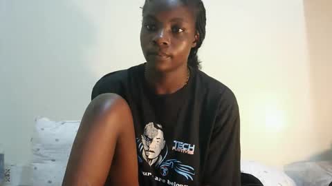 Snapshot of rlessing2 chatting on 02-15-26, 06:37 rlessing2 online show from 02-15-26, 06:37