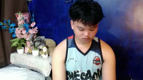 Snapshot of rnl_cum chatting on 04-23-26, 06:54 RICH MY GOAL online show from 04-23-26, 06:54