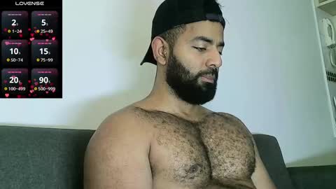 SebasRoa online show from 01-16-25, 04:28