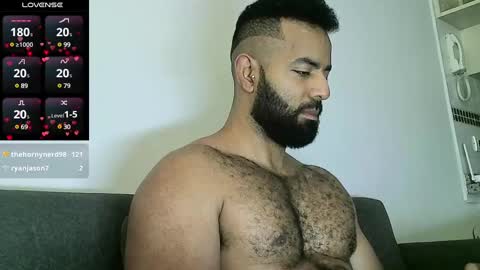 SebasRoa online show from 01-17-25, 06:54