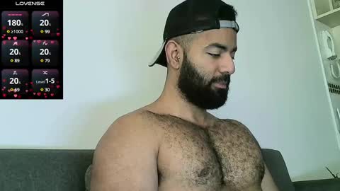 SebasRoa online show from 01-23-25, 02:28