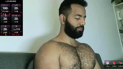 SebasRoa online show from 02-25-25, 02:00