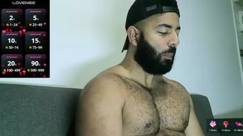 SebasRoa online show from 07-10-26, 03:58