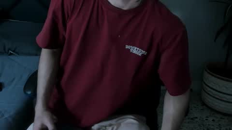 Snapshot of roan_birkin chatting on 03-06-26, 07:43 Roan Birkin online show from 03-06-26, 07:43