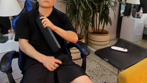 Snapshot of roan_birkin chatting on 03-27-26, 08:08 Roan Birkin online show from 03-27-26, 08:08