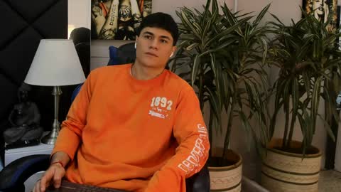 Snapshot of roan_birkin chatting on 04-05-26, 07:22 Roan Birkin online show from 04-05-26, 07:22