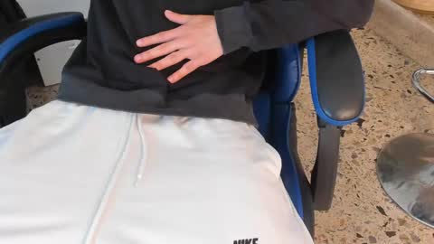 Snapshot of roan_birkin chatting on 04-12-26, 07:19 Roan Birkin online show from 04-12-26, 07:19