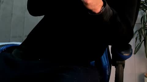 Snapshot of roan_birkin chatting on 06-30-26, 07:15 Roan Birkin online show from 06-30-26, 07:15